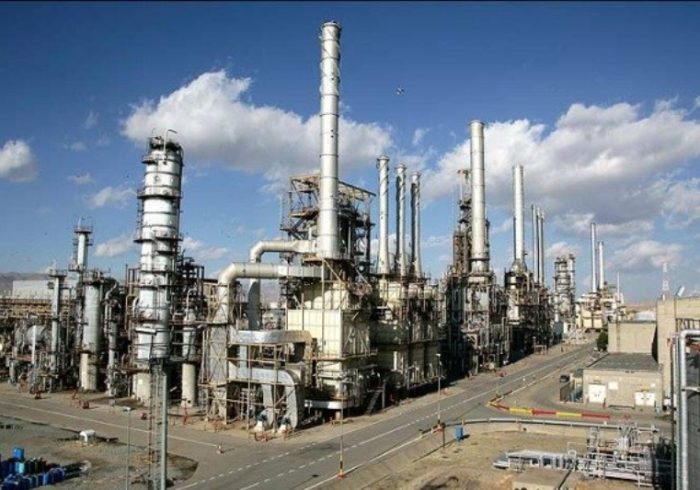 راه اندازی فاز دوم پالایشگاه ایلام سرعت می گیرد