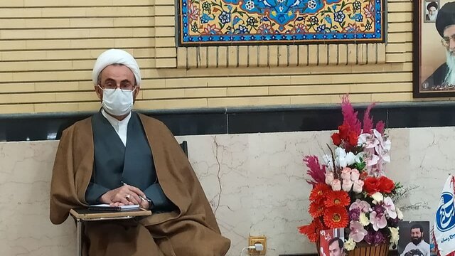 در انتخاب استاندار ایلام اولویت با نیروهای بومی باشد