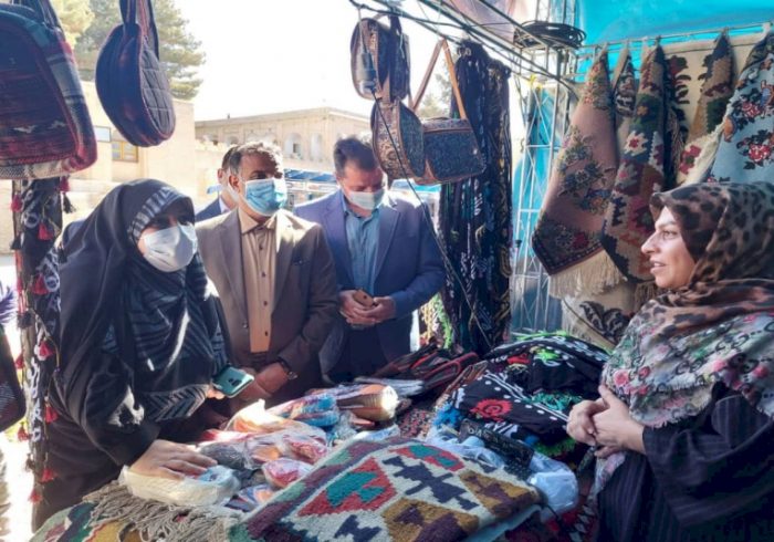 هنر دست هنرمندان صنایع‌دستی ایلام بی‌بدلیل است