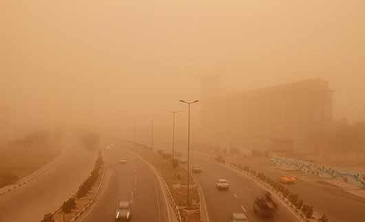 گرد و غبار در راه ایلام