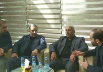 تاکید استانداران ایلام و کربلا بر همکاری بیشتر برای ارائه خدمات بهتر به زائران اربعین