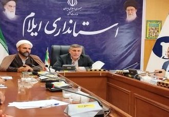 برخی بدون تفکر در زمین دشمن بازی کردند