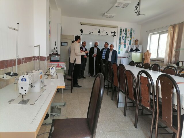 مرکز آموزش علمی کاربردی جهاد دانشگاهی ایلام در مهارت‌آموزی موفق عمل کرده است