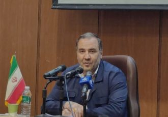 دانشگاهیان نظرات خود را از مسئولان دریغ نکنند