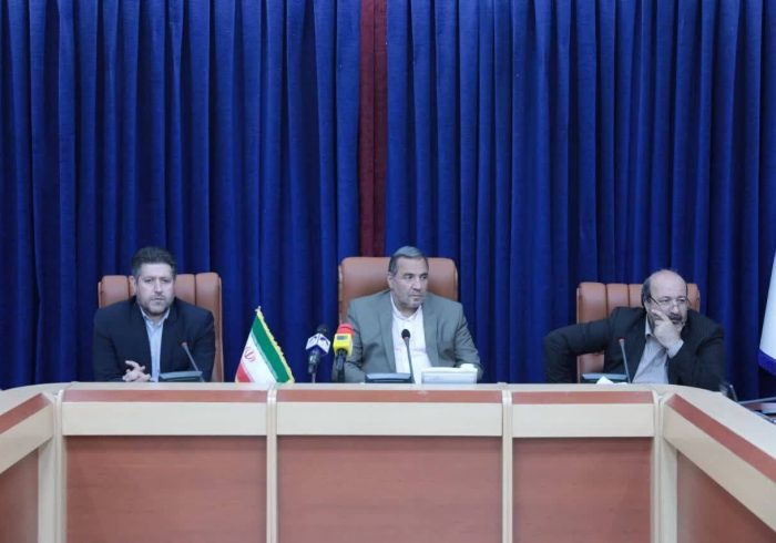 تعداد مرغداری های ایلام باید به ۱۰۰ واحد افزایش یابد