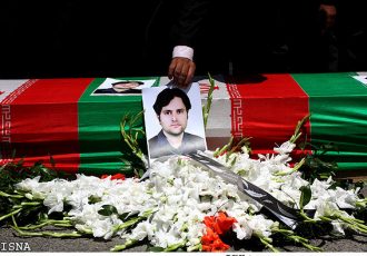 دانشمندی که در مقابل چشم دختر خردسالش به شهادت رسید