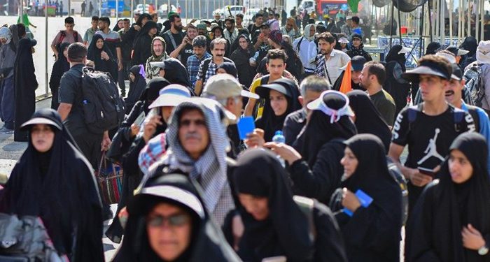 تردد ۳ میلیون و ۳۸۳ هزار زائر اربعین از مرز مهران/ ۶۴ درصد زائران با خودرو شخصی آمدند