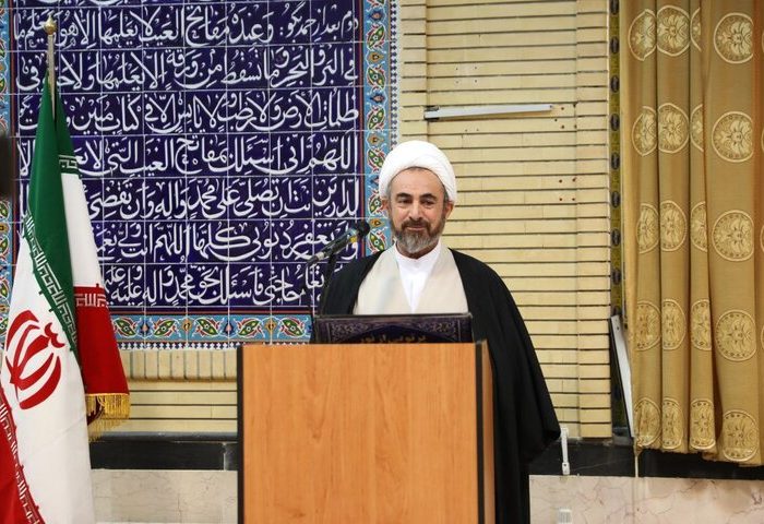 توصیه‌های امام جمعه ایلام به مدیران/ از داشتن سعه صدر تا رعایت عدالت
