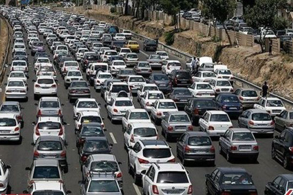 ثبت بیش از ۲ میلیون و ۶۸۶ هزار تردد در جاده‌های ایلام