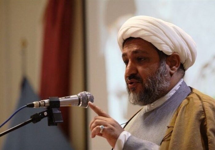 تکمیل آمفی تئاتر خواسته رئیس دانشگاه پیام‌نور ایلام از استاندار جدید