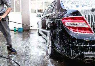 محکومیت ۴۵۰ میلیون ریالی یک کارواش متخلف به علت گرانفروشی خدمات در ایلام