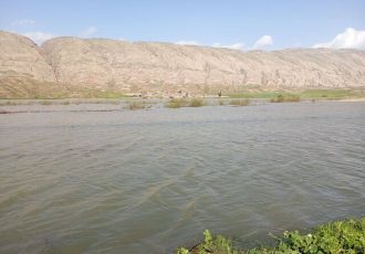 میزان بارش امسال نسبت به سال قبل در مرکز ایلام افزایشی نداشته است‌