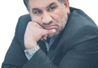 وقتی سیاست، لبخند می‌زند و طناب دارِ نخبگان می‌بافد