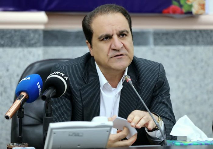 مردم، بزرگترین قدرت نظام جمهوری اسلامی ایران هستند/ اطلاع رسانی و توزیع به موقع اقلام و کالاها از ایجاد التهاب در بازار جلوگیری می‌کند