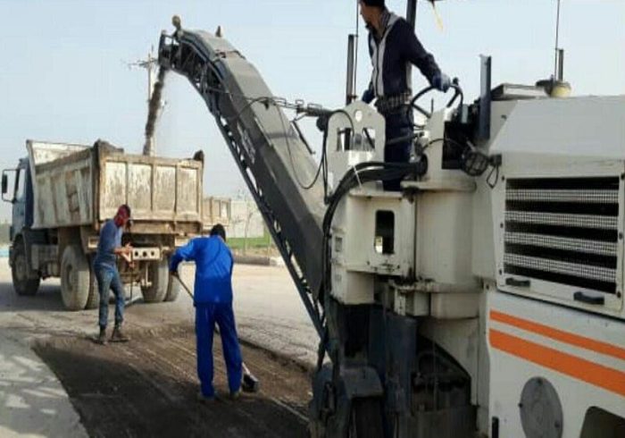 آغاز عملیات آسفالت معابر مهران برای استقبال از زائران اربعین