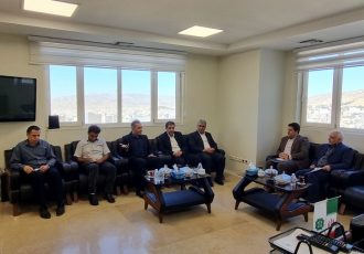 نشست مشترک مدیرکل میراث‌فرهنگی ایلام با مدیرکل مالیاتی در خصوص مالیات فعالان گردشگری برگزار شد