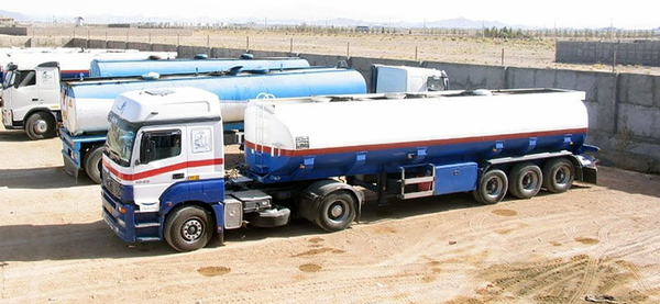 کشف ۲۵ هزار لیتر سوخت قاچاق در دهلران کشف ۲۵ هزار لیتر سوخت قاچاق در دهلران