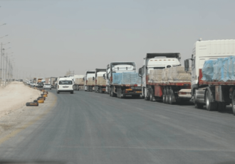توقف ۶ هزار تن کالای صادراتی در مرز مهران بهدلیل ممانعت عراق توقف ۶ هزار تن کالای صادراتی در مرز مهران بهدلیل ممانعت عراق