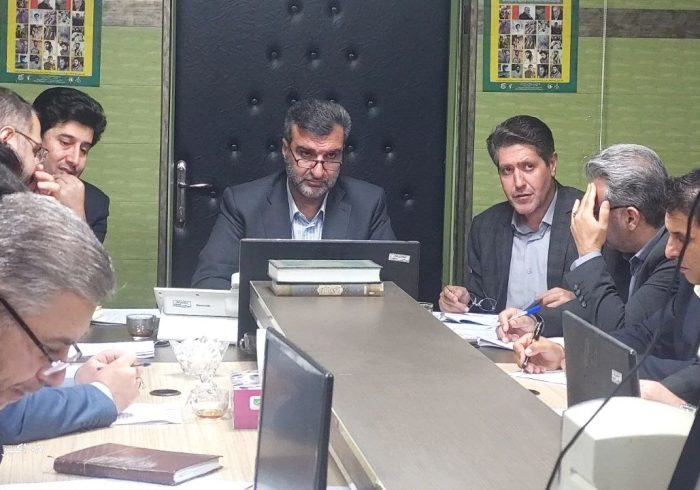 مدیرکل صمت استان ایلام: رفع موانع اداری، لازمه تحقق سرمایه‌گذاری است.