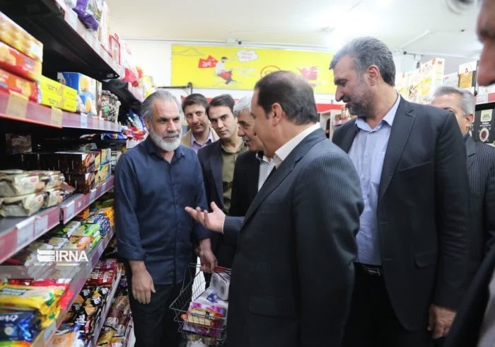 آغاز اجرای طرح پایش بازار ایلام با هدف انضباط اقتصادی آغاز اجرای طرح پایش بازار ایلام با هدف انضباط اقتصادی