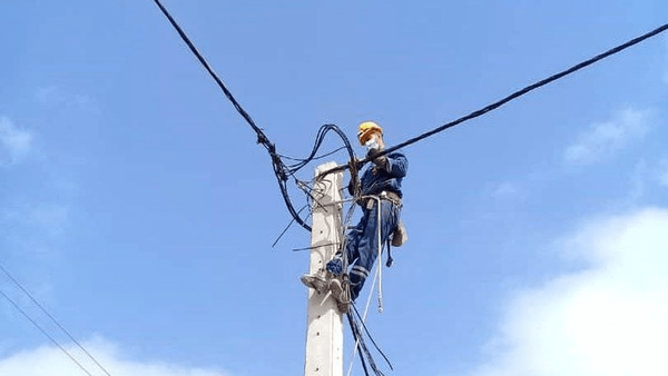 اجرای ۱۵ کیلومتر شبکه برق‌رسانی ملکشاهی