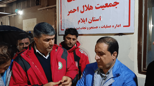 آمادهباش ۳۶ تیم عملیاتی برای مقابله با بارشهای شدید در ایلام آمادهباش ۳۶ تیم عملیاتی برای مقابله با بارشهای شدید در ایلام