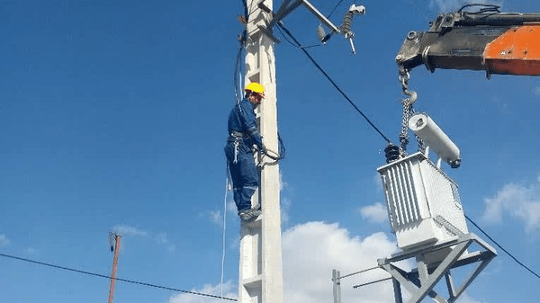 احداث ‌۴۰ پست هوایی جدید در مهران تا پایان سال