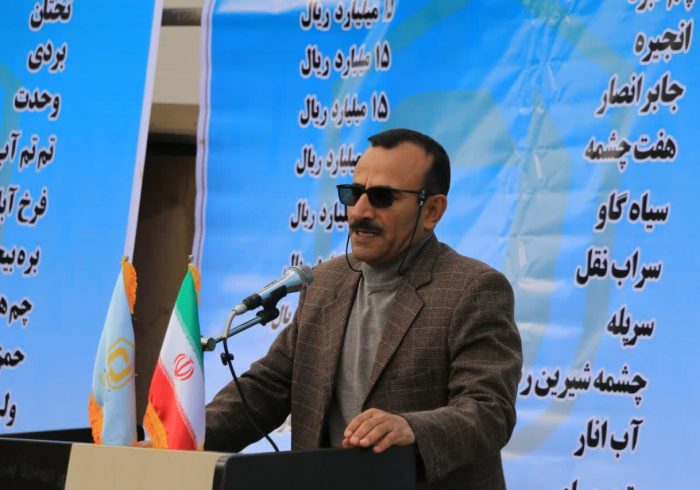 آغاز عملیات آسفالت معابر ۴۰ روستا در جنوب ایلام با حضور نماینده مردم استان در مجلس شورای اسلامی