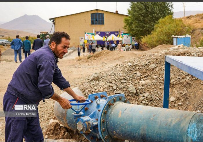 افتتاح و کلنگزنی ۳۶ پروژه آبرسانی همزمان با دهه مبارک فجر در استان ایلام افتتاح و کلنگزنی ۳۶ پروژه آبرسانی همزمان با دهه مبارک فجر در استان ایلام