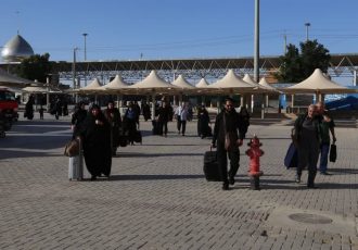 ورود بیش از ۱۵ هزار زائر از مرز مهران در شبانه‌روز گذشته / بازگشت زائران عرفه روان است