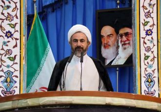 امام جمعه ایلام: وحدت ملی و تبعیت از ولایت، مهم‌ترین پشتوانه اقتدار جمهوری اسلامی است